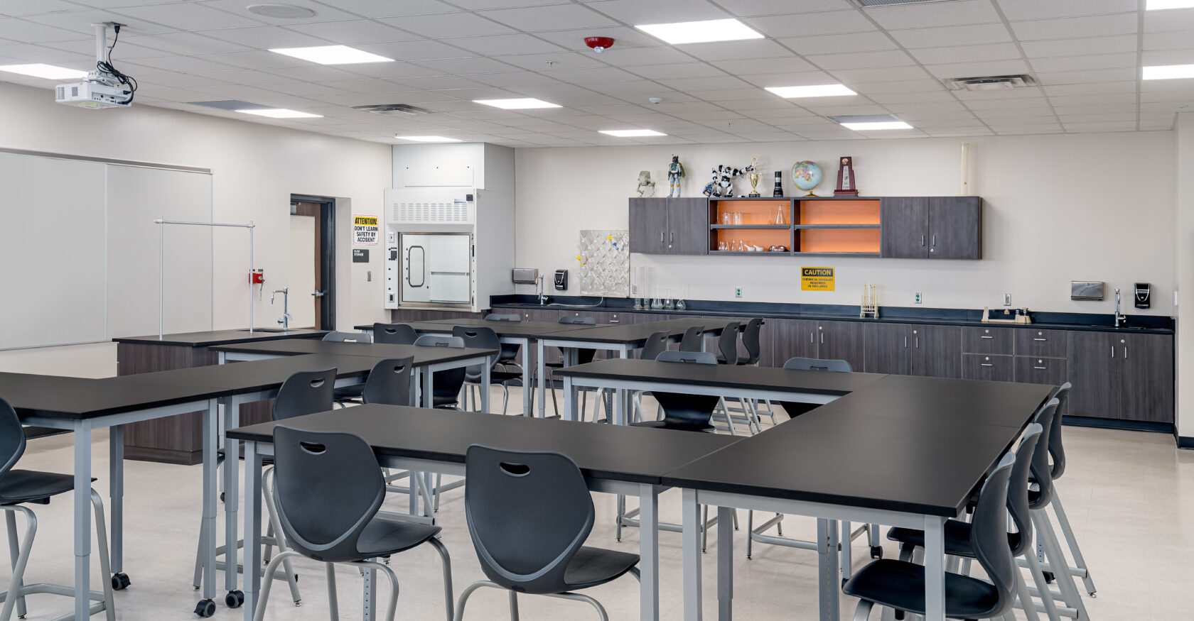 Zephryhills High School science lab